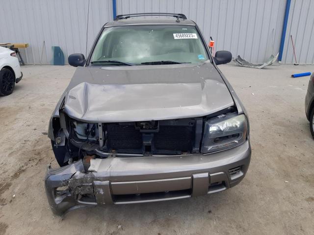 Photo 5 from auction – 2005 CHEVROLET TRAILBLAZE with VIN 1GNDT13S352283881