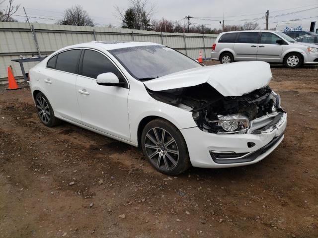 Photo 4 from auction – 2017 VOLVO S60 PREMIE with VIN LYV402TK1HB130443