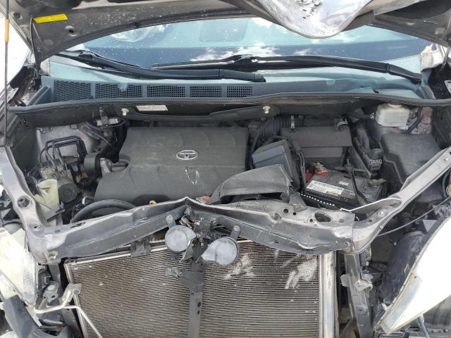 Photo 12 from auction – 2013 TOYOTA SIENNA XLE with VIN 5TDYK3DC7DS335519
