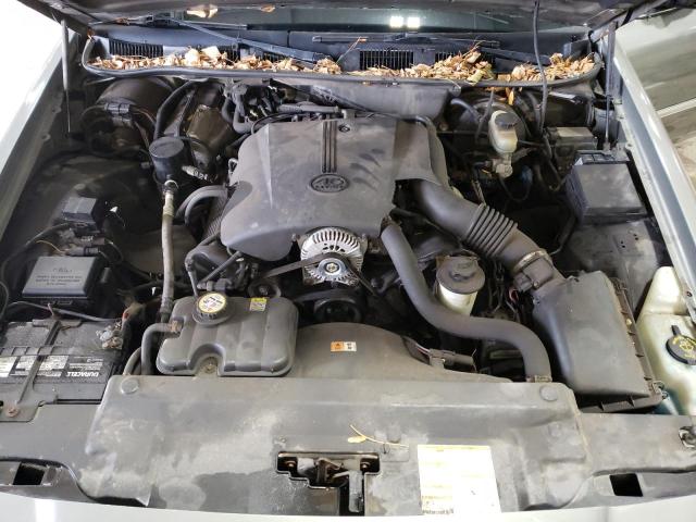 Photo 11 from auction – 2002 MERCURY GRAND MARQ with VIN 2MEFM74W22X603718