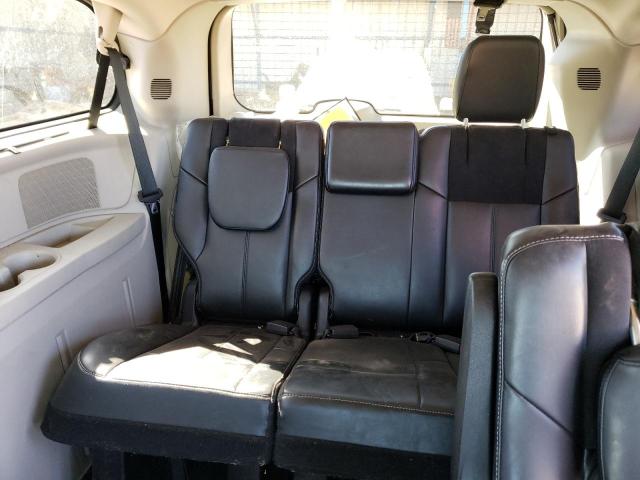Photo 10 from auction – 2013 CHRYSLER TOWN & COU with VIN 2C4RC1GG3DR645261