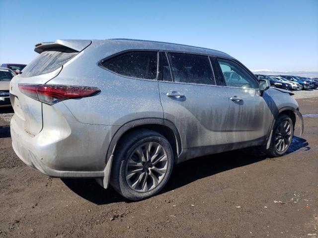 Photo 3 from auction – 2020 TOYOTA HIGHLANDER with VIN 5TDDZRBH1LS003702