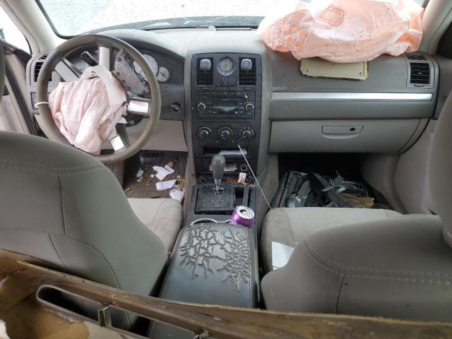 Photo 8 from auction – 2008 CHRYSLER 300 LX with VIN 2C3KA43R98H169453