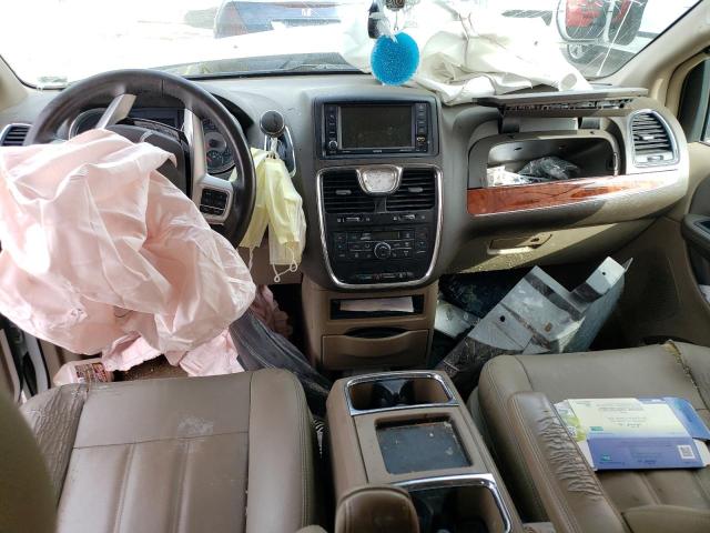 Photo 8 from auction – 2016 CHRYSLER TOWN & COU with VIN 2C4RC1BG7GR119291