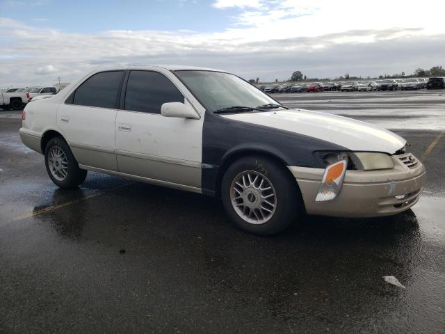 Photo 4 from auction – 2000 TOYOTA CAMRY CE with VIN JT2BG22K2Y0432186