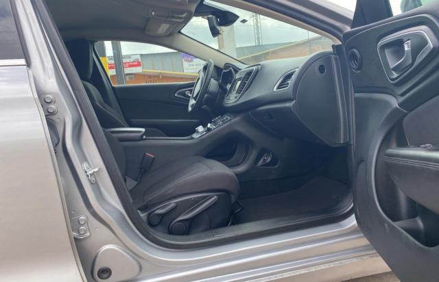 Photo 5 from auction – 2015 CHRYSLER 200 LIMITE with VIN 1C3CCCAB8FN576473