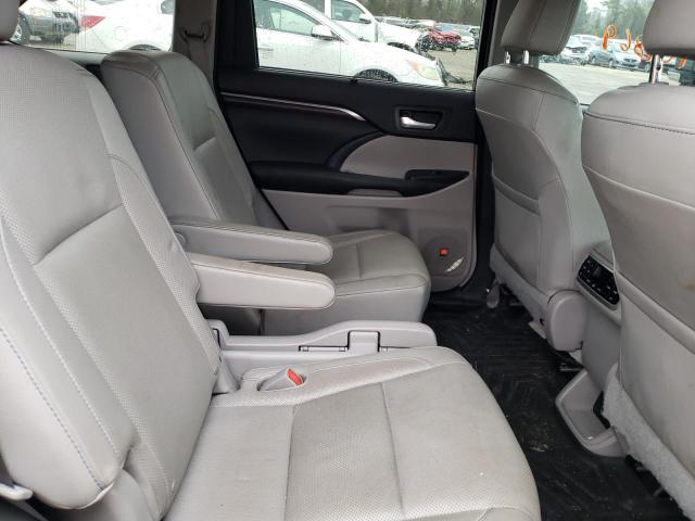Photo 11 from auction – 2016 TOYOTA HIGHLANDER with VIN 5TDYKRFH5GS144374