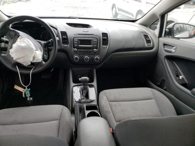 Photo 8 from auction – 2018 KIA FORTE LX with VIN 3KPFK4A70JE219900