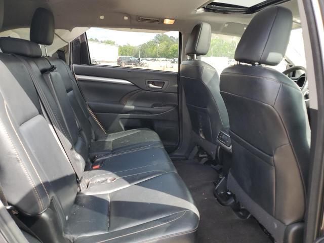 Photo 11 from auction – 2015 TOYOTA HIGHLANDER with VIN 5TDKKRFH2FS052062