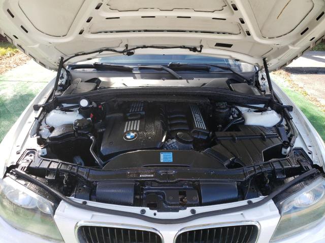Photo 11 from auction – 2009 BMW 128 I with VIN WBAUL73589VJ75117