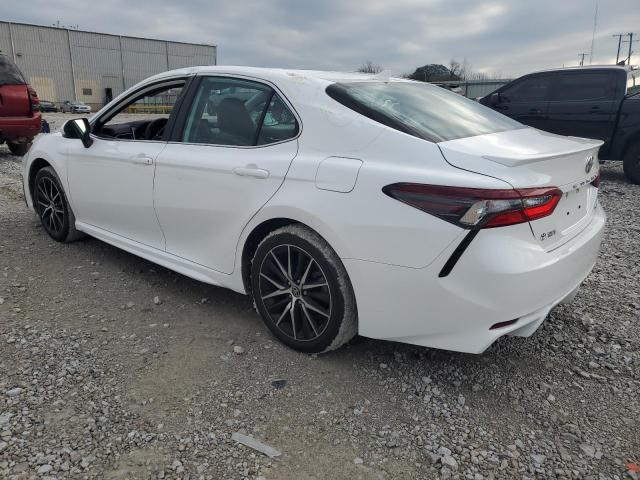 Photo 2 from auction – 2022 TOYOTA CAMRY SE with VIN 4T1G11AK5NU618072