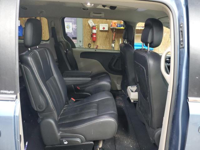 Photo 11 from auction – 2012 CHRYSLER TOWN & COU with VIN 2C4RC1CG5CR210844