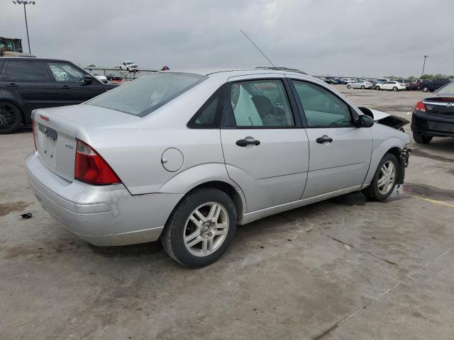 Photo 3 from auction – 2005 FORD FOCUS ZX4 with VIN 1FAFP34N45W166755
