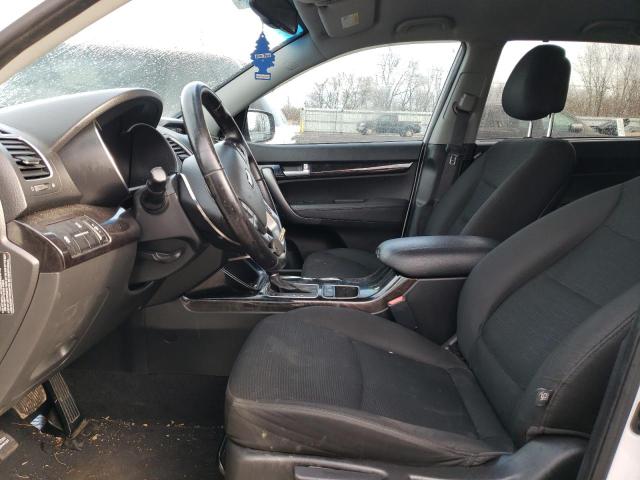 Photo 7 from auction – 2015 KIA SORENTO LX with VIN 5XYKTCA62FG561887