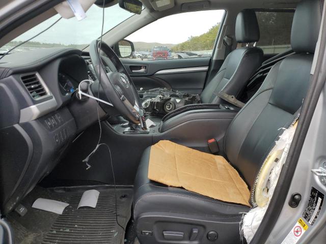Фото 7 с аукциона – 2017 TOYOTA HIGHLANDER с VIN 5TDJZRFH3HS451234
