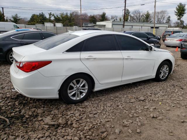Photo 3 from auction – 2013 HYUNDAI SONATA GLS with VIN 5NPEB4AC3DH636842