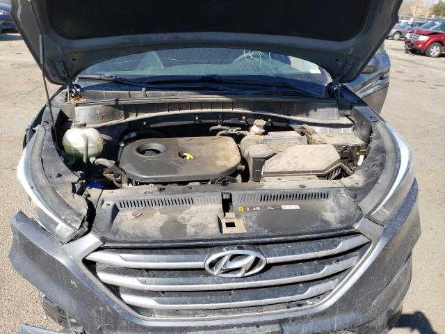 Photo 12 from auction – 2017 HYUNDAI TUCSON LIM with VIN KM8J3CA42HU296153