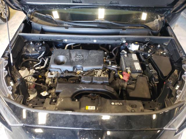 Photo 11 from auction – 2020 TOYOTA RAV4 LE with VIN 2T3F1RFV5LW106068