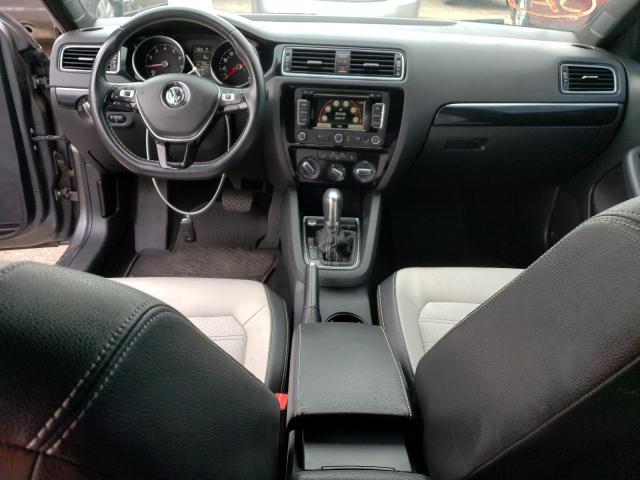 Photo 8 from auction – 2015 VOLKSWAGEN JETTA with VIN 3VWD17AJ6FM418404