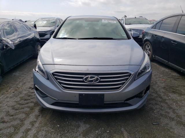 Photo 5 from auction – 2017 HYUNDAI SONATA SE with VIN 5NPE24AF7HH588181
