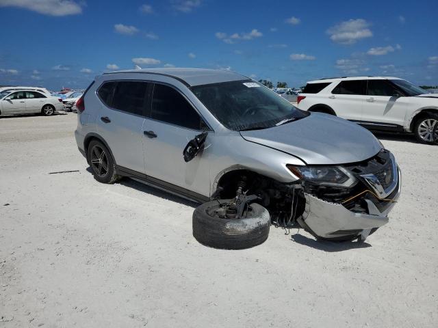 Photo 4 from auction – 2018 NISSAN ROGUE S with VIN JN8AT2MT8JW461204
