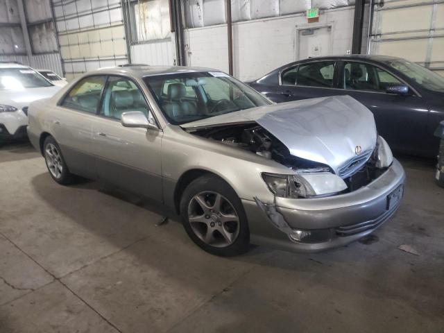 Photo 4 from auction – 2000 LEXUS ES 300 with VIN JT8BF28G0Y5099131
