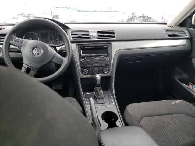 Photo 8 from auction – 2013 VOLKSWAGEN PASSAT S with VIN 1VWAP7A3XDC042582
