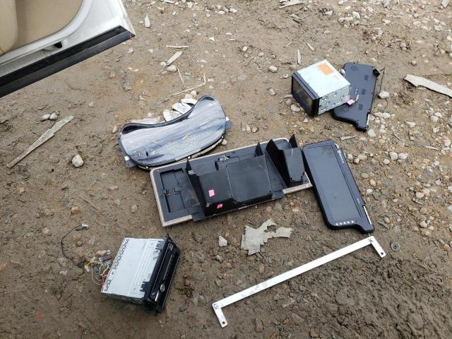 Photo 12 from auction – 2009 GMC SIERRA C15 with VIN 1GTEC29079Z159019