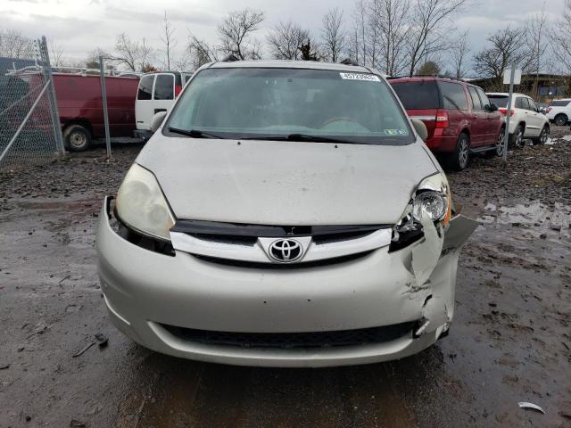 Photo 5 from auction – 2006 TOYOTA SIENNA XLE with VIN 5TDBA22C06S072248