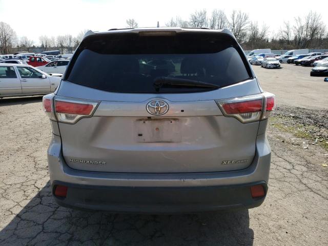 Zdjęcie 6 z aukcji – 2016 TOYOTA HIGHLANDER z VIN 5TDJKRFH2GS506226