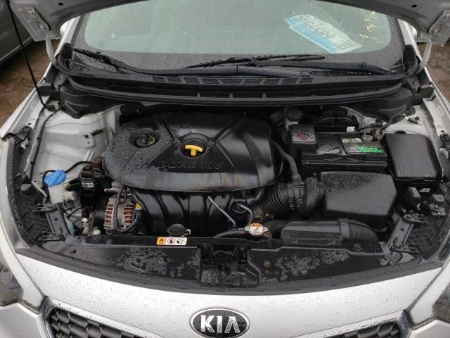Photo 11 from auction – 2015 KIA FORTE LX with VIN KNAFK4A60F5346623