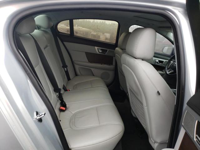 Photo 10 from auction – 2015 JAGUAR XF 2.0T PR with VIN SAJWA0FS9FPU60503