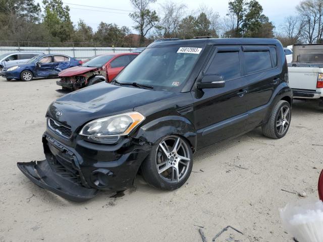 KIA SOUL + 2013 with VIN KNDJT2A6XD7536574 - Photo from auction