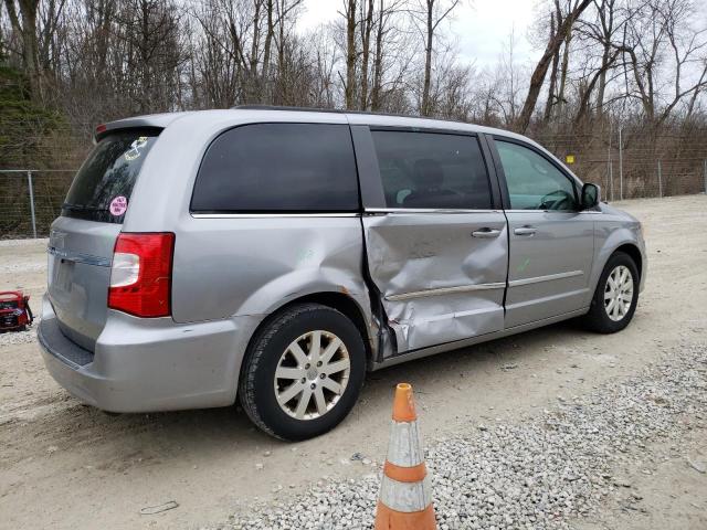 Photo 3 from auction – 2016 CHRYSLER TOWN & COU with VIN 2C4RC1BG8GR232165