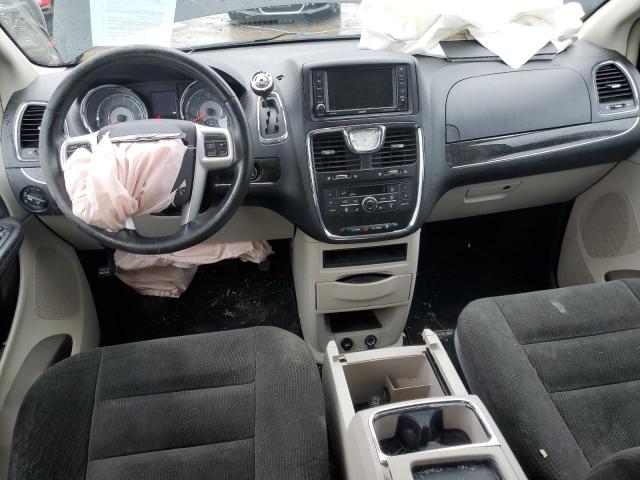 Photo 8 from auction – 2016 CHRYSLER TOWN & COU with VIN 2C4RC1BG8GR158357