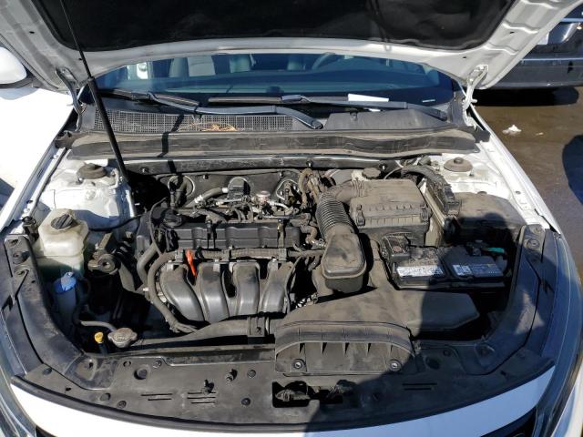 Photo 11 from auction – 2015 KIA OPTIMA LX with VIN 5XXGM4A77FG383240