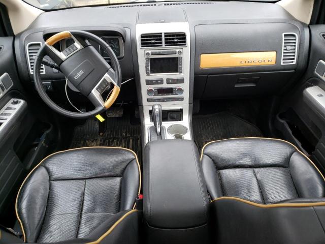 Photo 8 from auction – 2008 LINCOLN MKX with VIN 2LMDU88CX8BJ32826