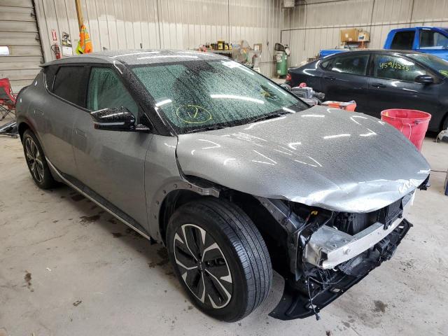 Photo 4 from auction – 2022 KIA EV6 LIGHT with VIN KNDC3DLC6N5030857