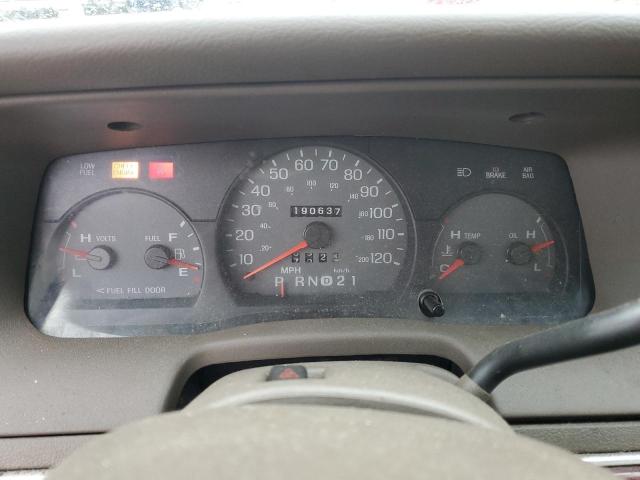 Photo 9 from auction – 2000 MERCURY GRAND MARQ with VIN 2MEFM74WXYX694293