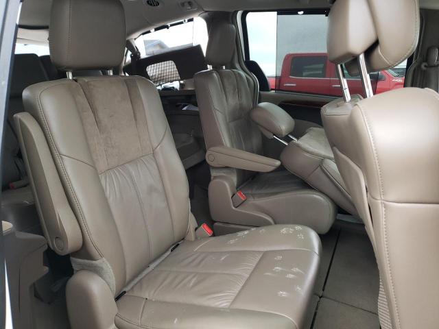 Photo 11 from auction – 2012 CHRYSLER TOWN & COU with VIN 2C4RC1GG9CR307457