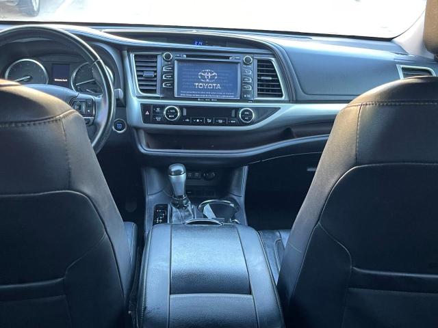 Photo 9 from auction – 2017 TOYOTA HIGHLANDER with VIN 5TDKZRFH5HS198504