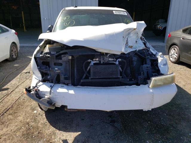 Photo 5 from auction – 2003 CHEVROLET AVALANCHE with VIN 3GNEC13T93G219619