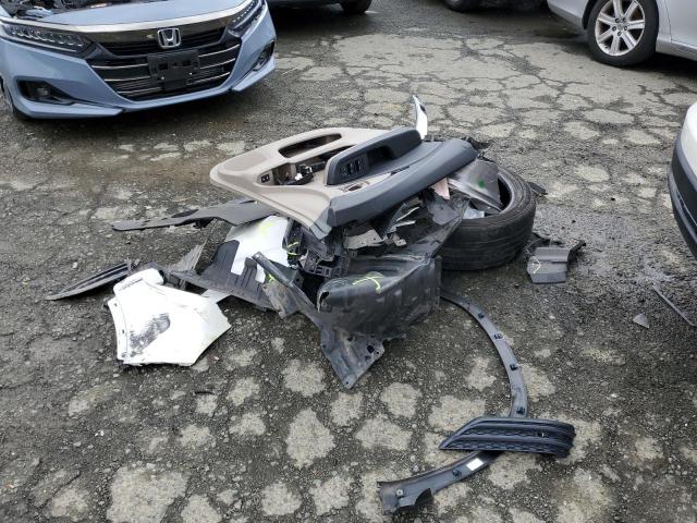 Photo 13 from auction – 2017 HONDA PILOT ELIT with VIN 5FNYF6H01HB050332