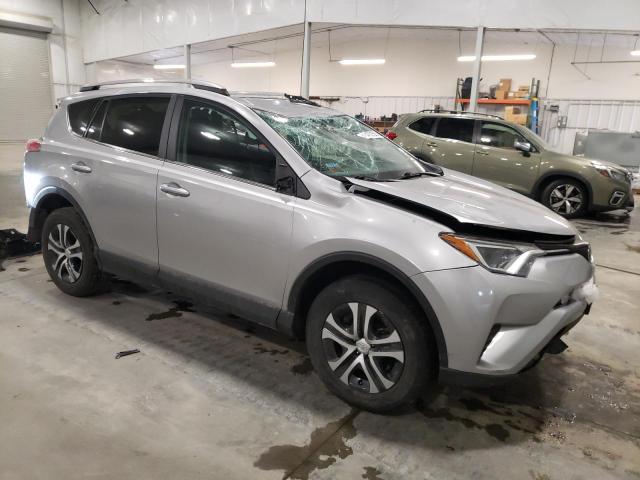 Photo 4 from auction – 2017 TOYOTA RAV4 LE with VIN 2T3BFREV6HW590342