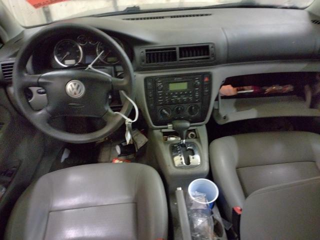 Photo 8 from auction – 2004 VOLKSWAGEN PASSAT GLS with VIN WVWPD63B34P248033