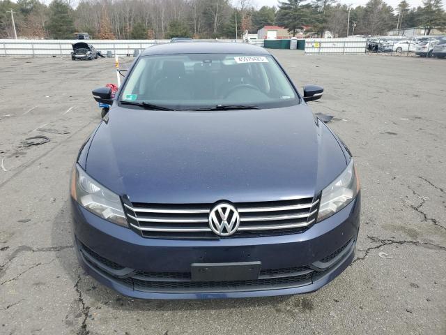 Photo 5 from auction – 2015 VOLKSWAGEN PASSAT S with VIN 1VWAT7A31FC014555