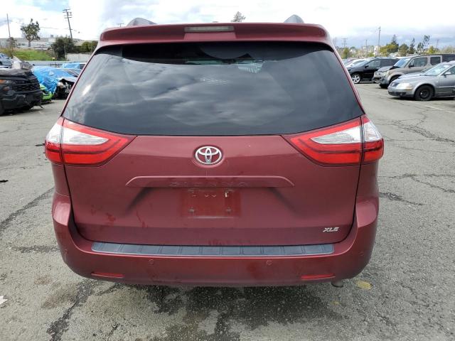 Photo 6 from auction – 2015 TOYOTA SIENNA XLE with VIN 5TDYK3DC0FS565762