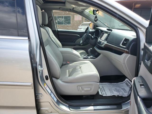 Photo 5 from auction – 2015 TOYOTA HIGHLANDER with VIN 5TDDKRFH8FS159531