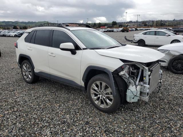 Photo 4 from auction – 2021 TOYOTA RAV4 XLE P with VIN 2T3C1RFV4MW153435