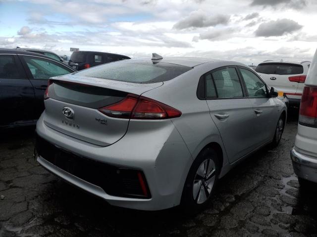 Photo 3 from auction – 2017 HYUNDAI IONIQ with VIN KMHC65LC8HU056511